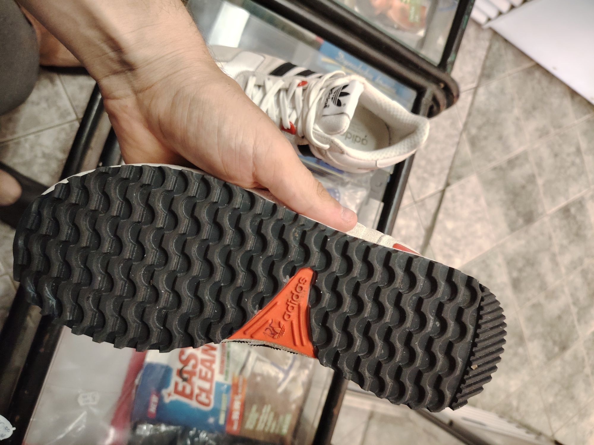 Adidas маратонки