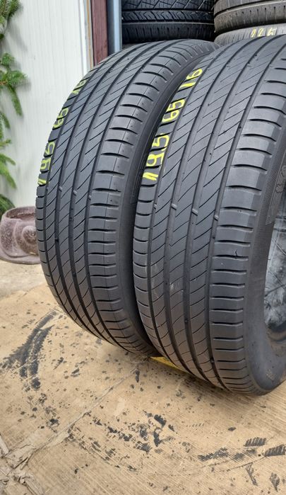 2 Anvelope Vară Michelin 195 65 R16  Stare Impecabilă.