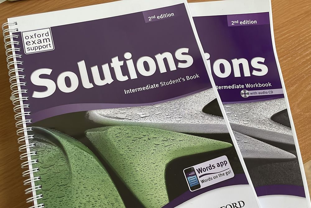 Solutions pre-intermediate third edition
