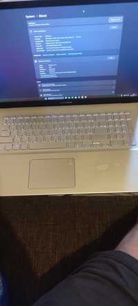 Vand laptop Asus Vivobook
