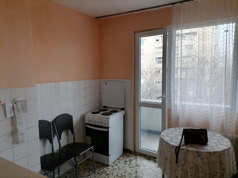 Дава се под наем Едностаен апартамент в Пловдив, Тракия - 44 кв.м за 250 € - Снимка #3