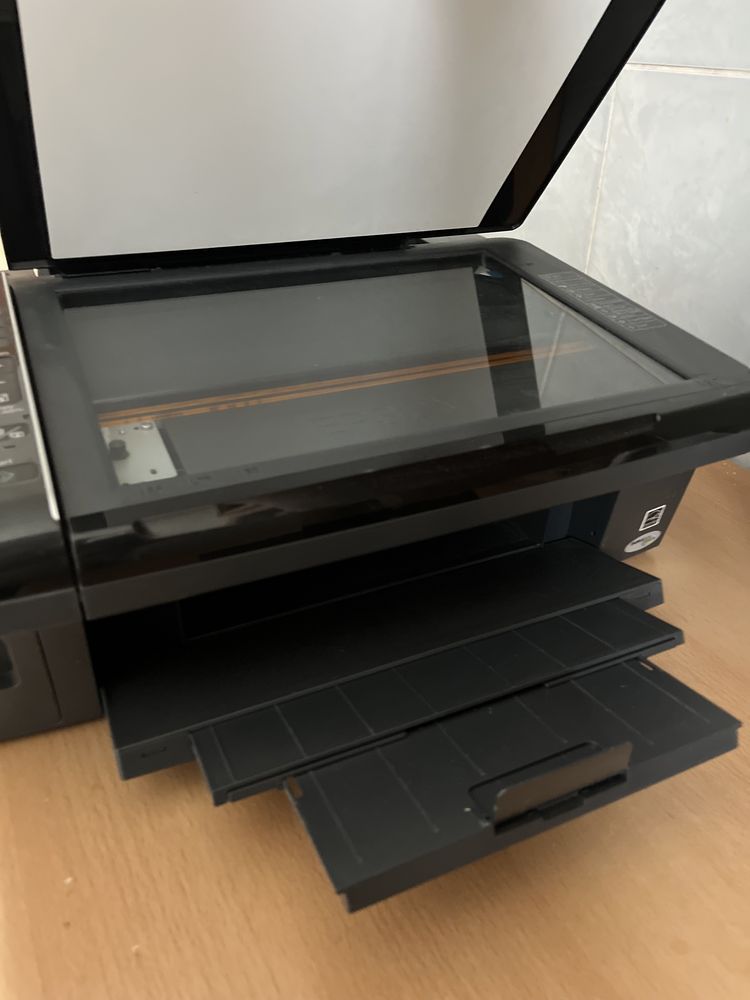 Продам принтер Epson stylus TX210