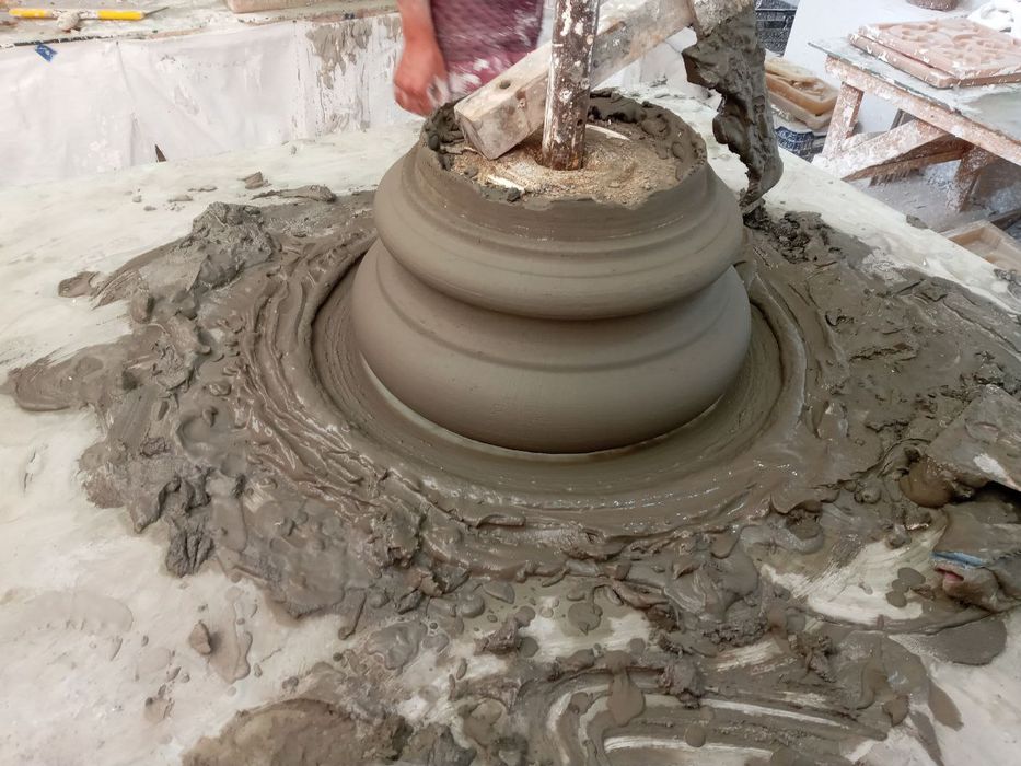 Лепка тяга гипс фибрабитон фасад калонна