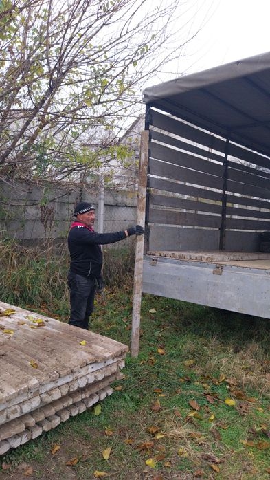 Șpalieri de beton de 2m și 30cm