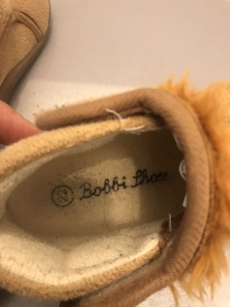 Vand papucei Nr.22 Bobbi Shoes