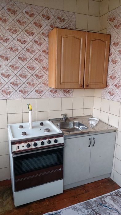 3 etaj , 3 xonalik kv ijaraga berialdi