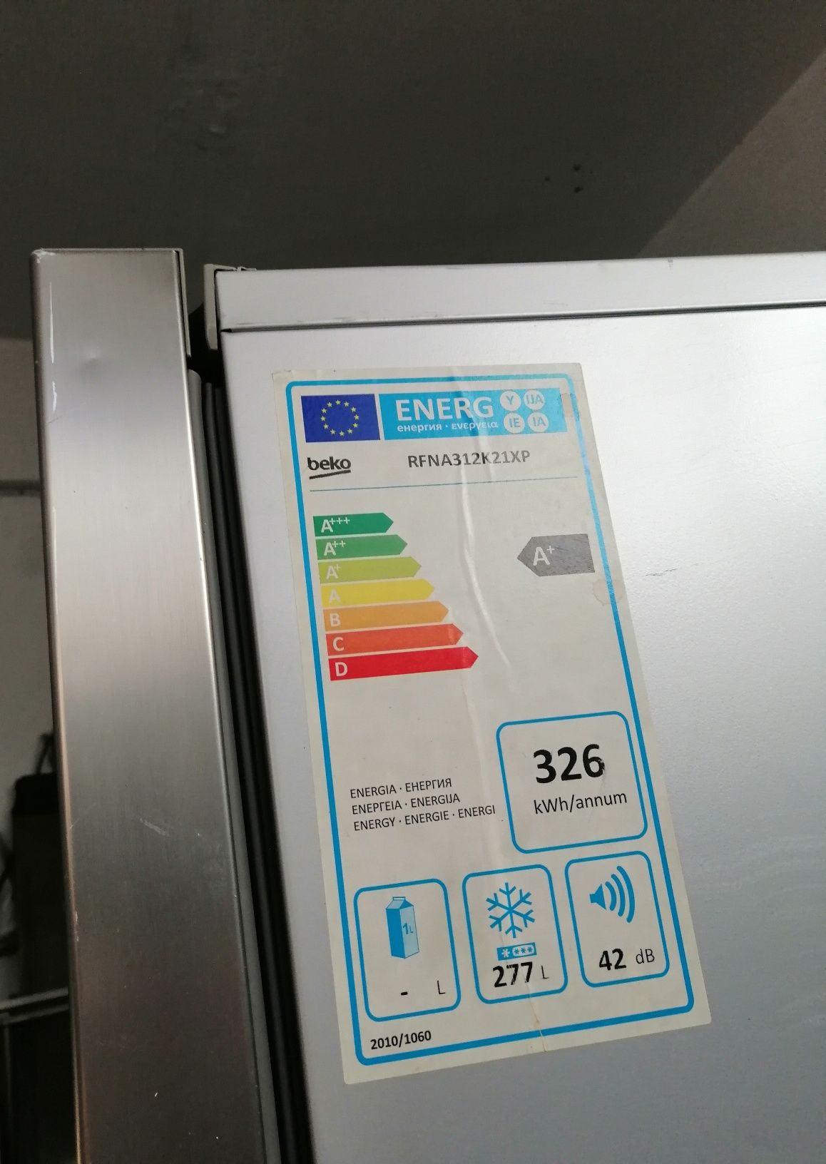 Congelator vertical No Frost Beko Inox