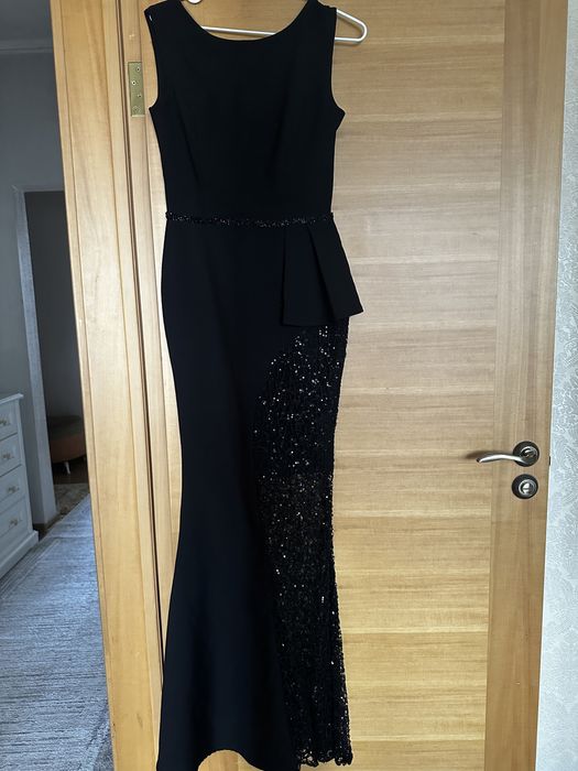 Платье вечернее