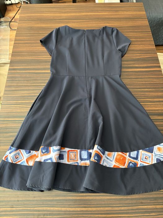 Rochie Dasha bleumarin cu brau colorat, marimea 44