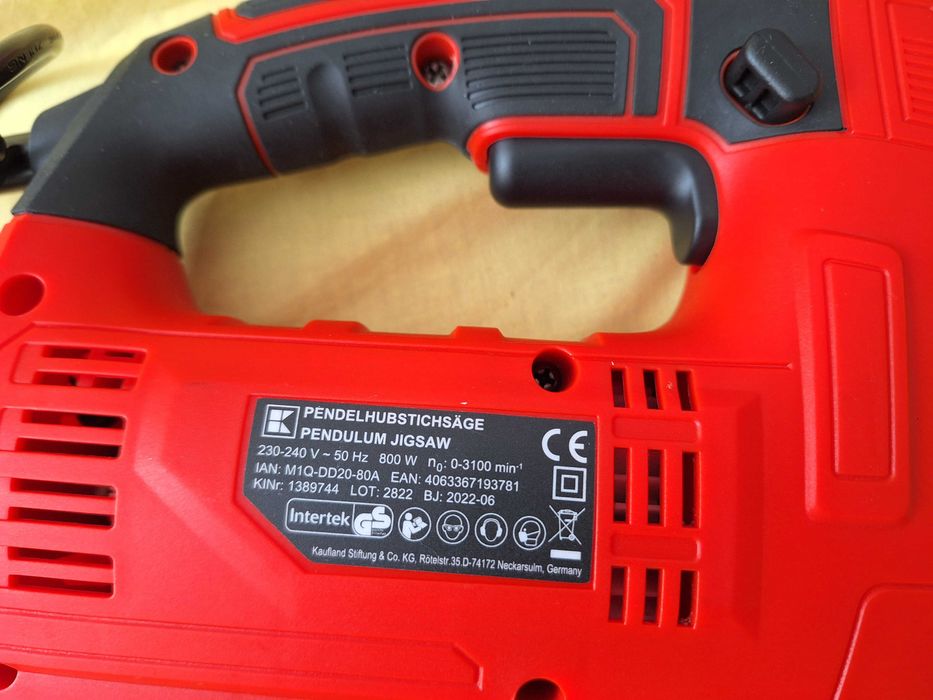 MyProject, Fierastrau electric vertical - pendular,  laser, 800 w, nou
