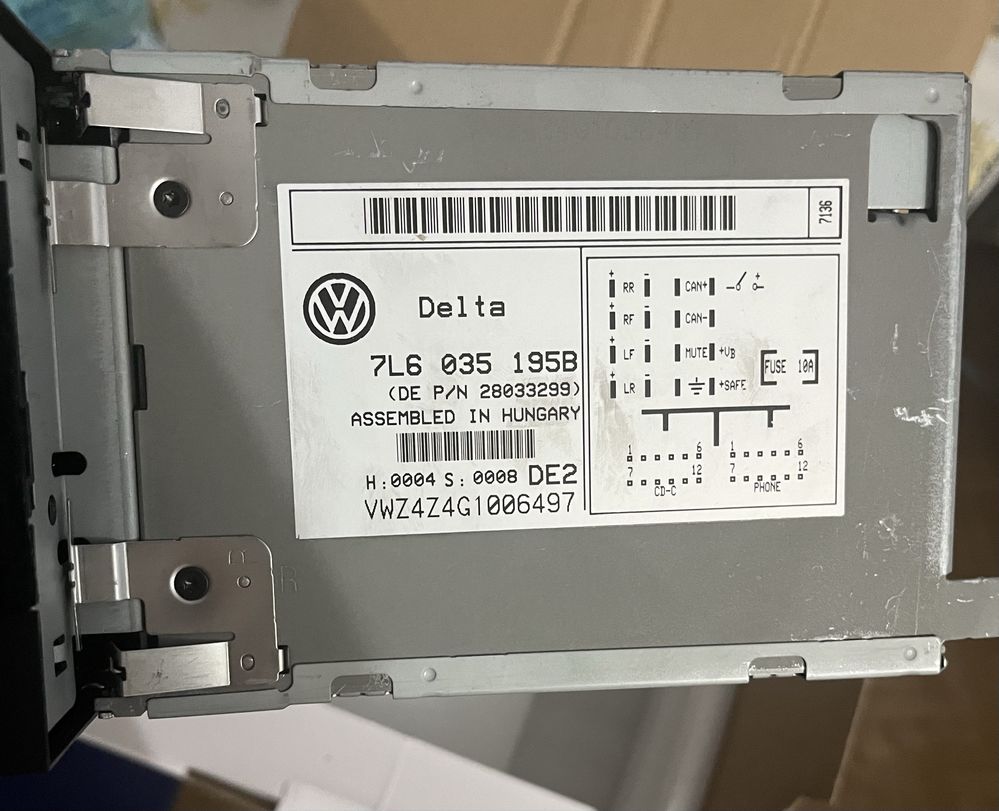 Volkswagen Touareg AM FM радио CD Стерео аудио медиен модул 7L6035195B