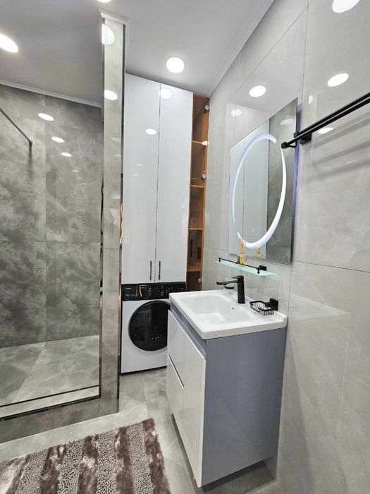 Квартира  Ц-6 напротив Lali (На небе) 3/2/4 70 кв.м