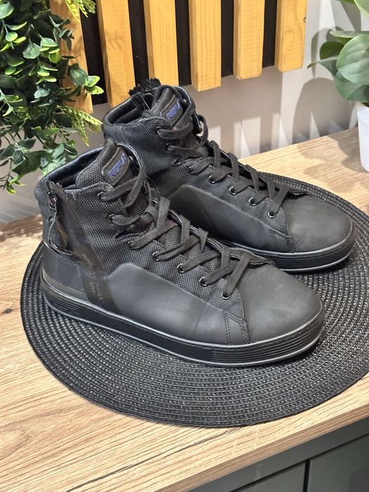 Кецове, боти и обувки 40/41 номер Adidas, Timberland, Replay, Mat Star