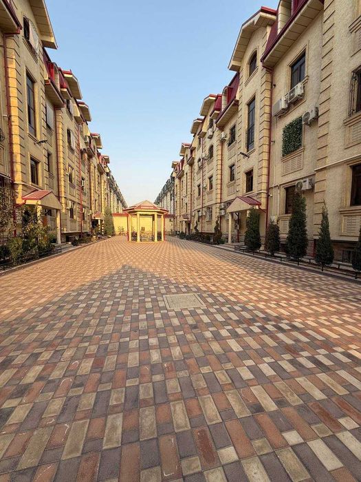 Замона Дублекс 108 кв Тоза озода хонадон