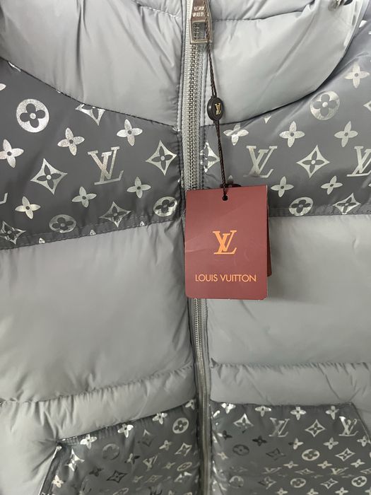 Geacă Louis Vuitton originala