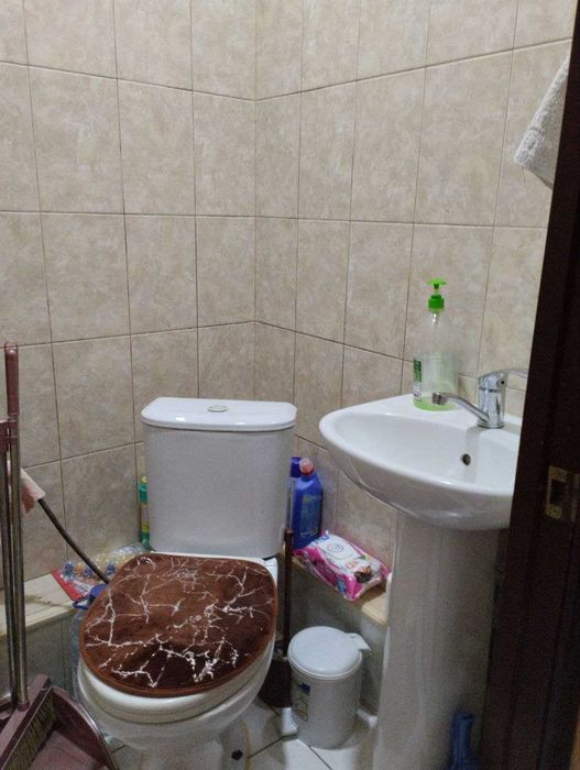 Уютная трехкомнатная квартира в центре города в зеленом районе
