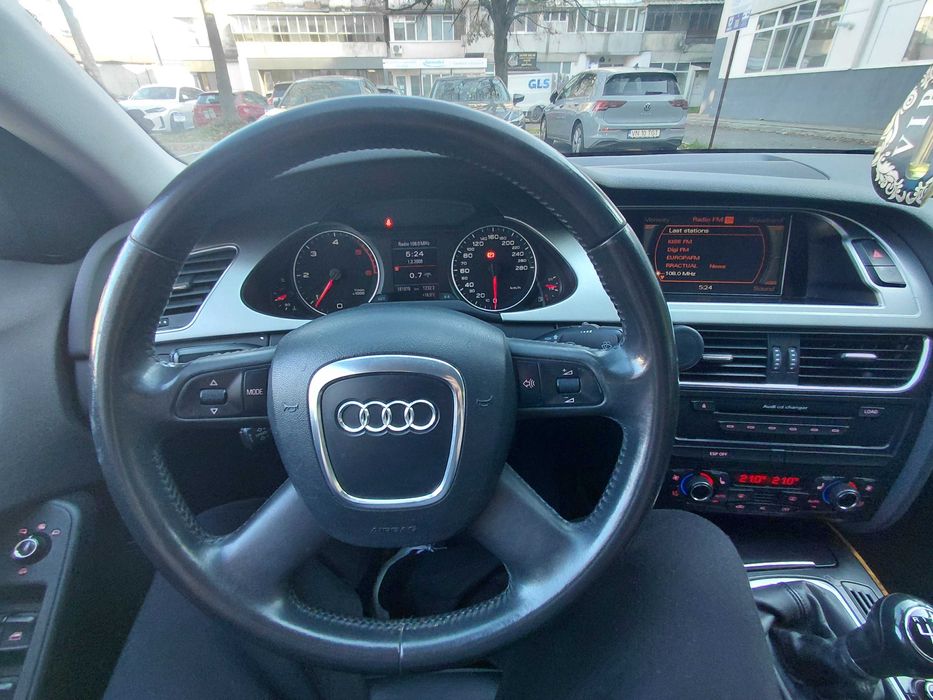 AUDI A4 BERLINA 2.0TDI 143 de cai manual