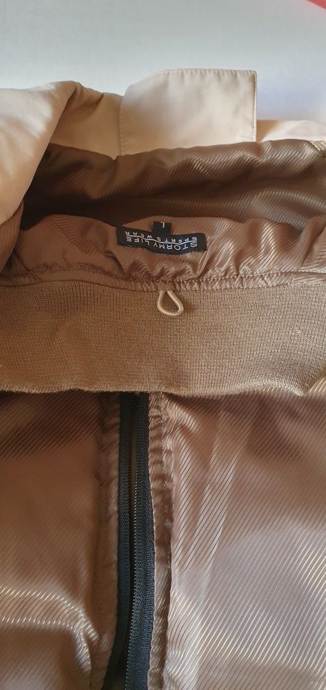 Продавам мъжко палто