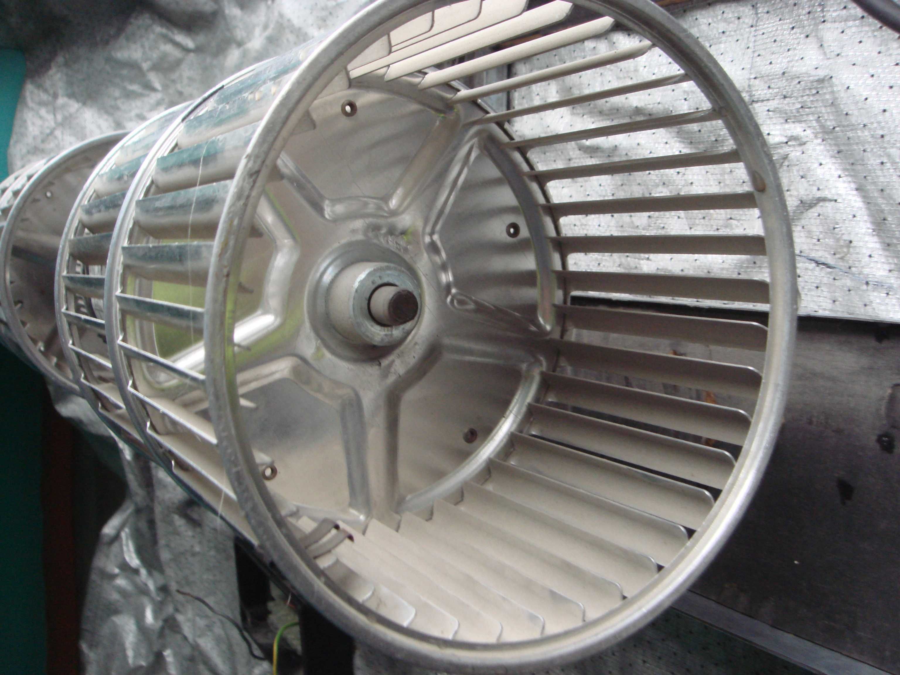 Fan coil unit как Новый с фирменным  мотором более одного метра