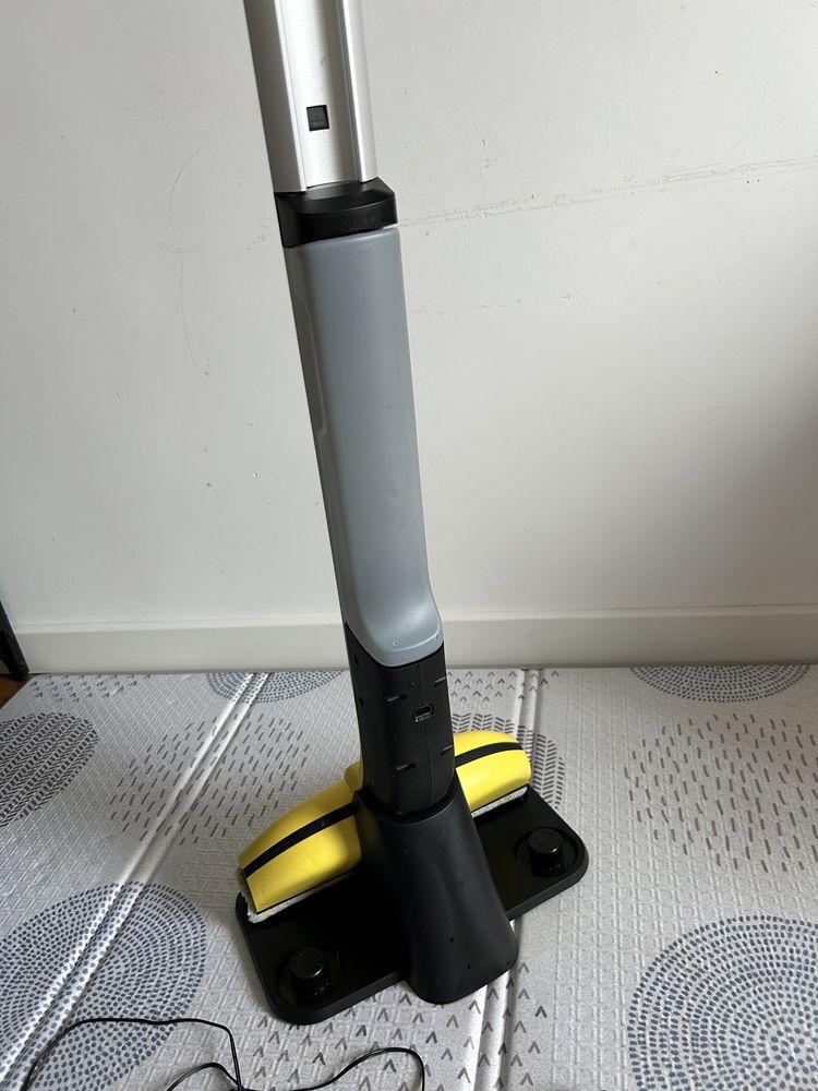 Електрическия моп Karcher EWM 2