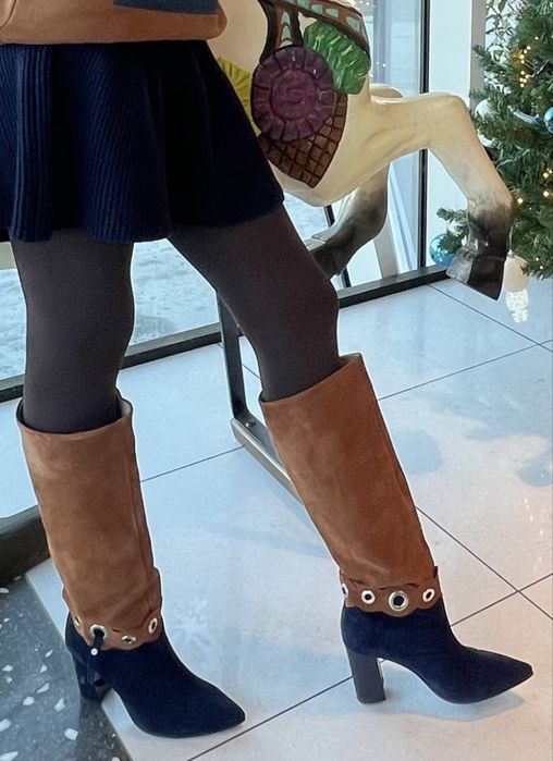 Cizme inalte din piele intoarsa