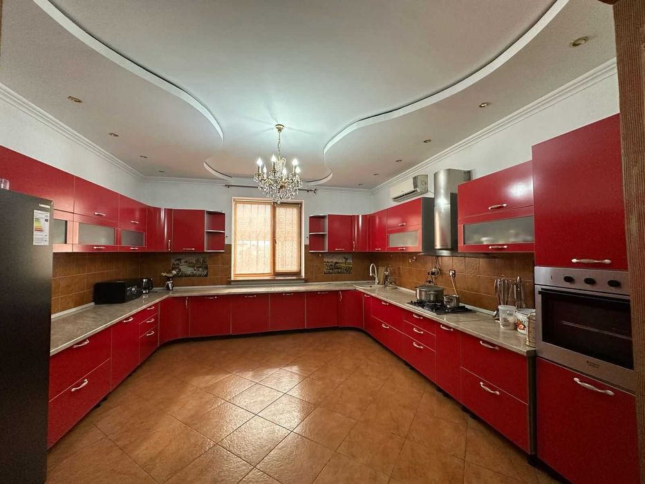 Кухонный гарнитур