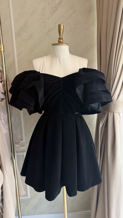 Официални рокли празнични