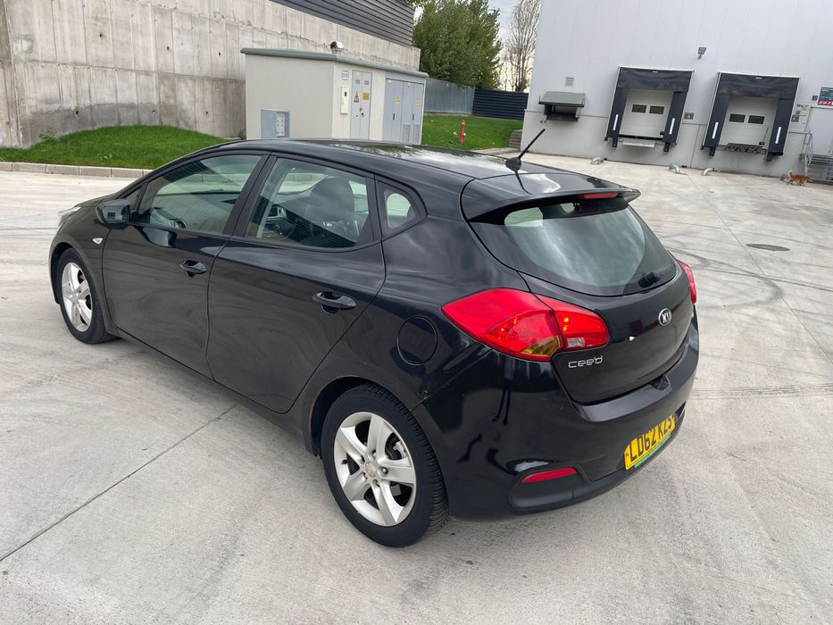 Kia Ceed 2013 1.6 CRDI 127cp Ecodynamics euro5