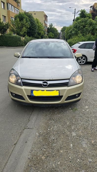 Vand Opel Astra H varianta COSMO