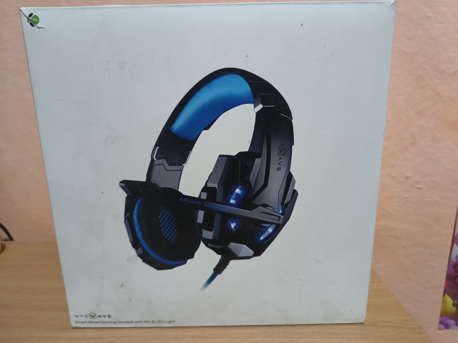 Vând căști gaming  RGB Led