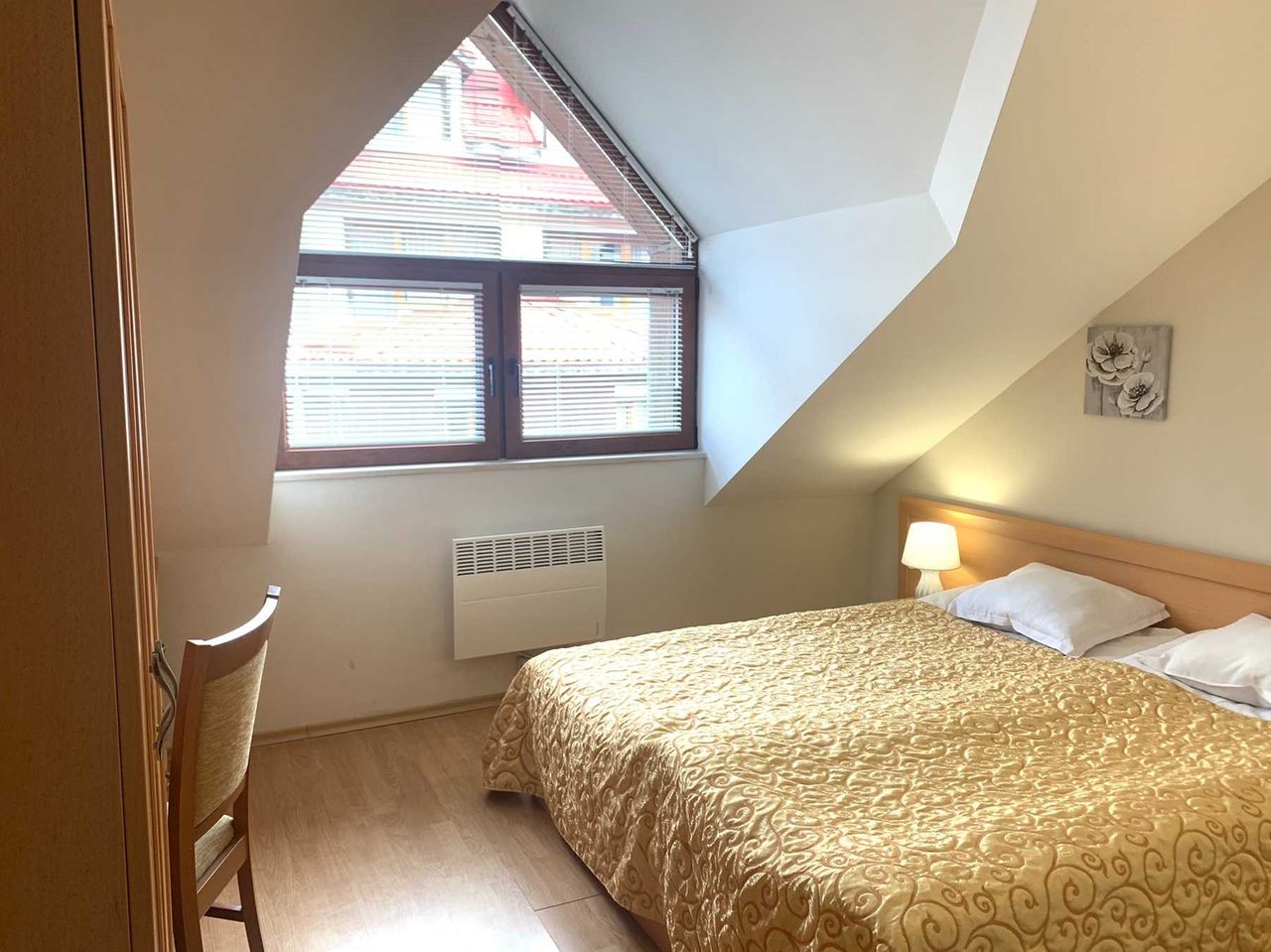 Продава се Тристаен апартамент в к.к. Пампорово - 74 кв.м за 642 €/кв.м - Снимка #11