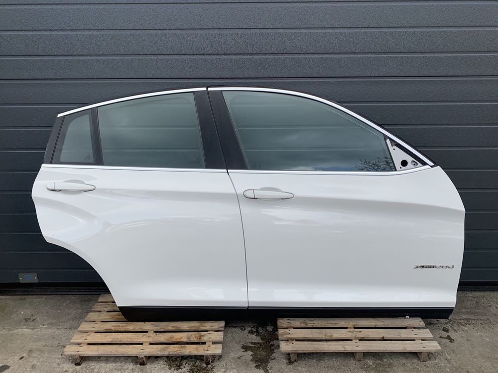 Usi dreapta / Portiere dreapta BMW X4 F26 2014-2018
