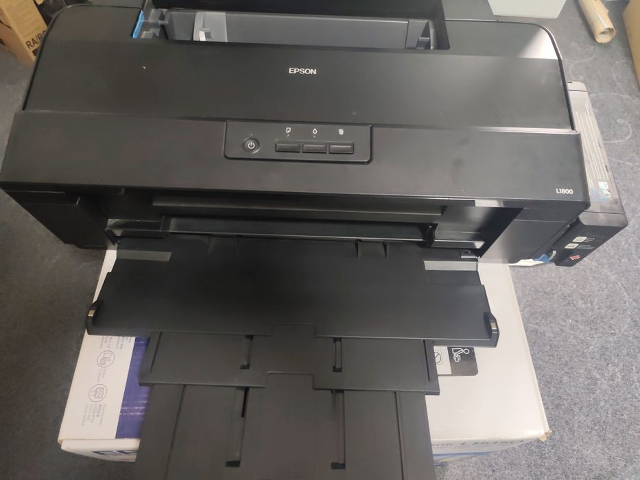 Epson L1800 ideal holatda