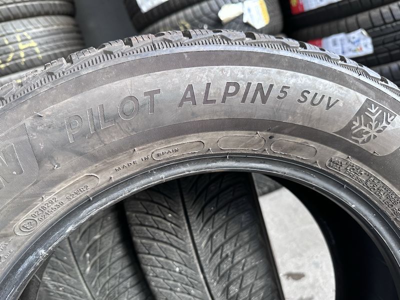 225/60/17 MICHELIN 4бр