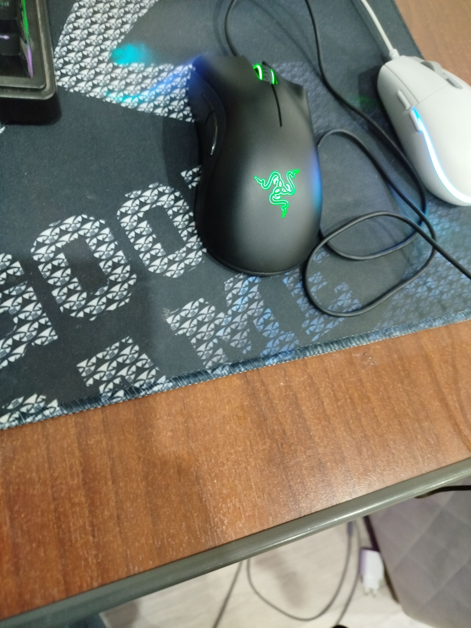 продам игровую мышь