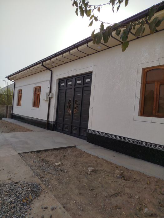 Карши шахридан тайёр уй сотилади