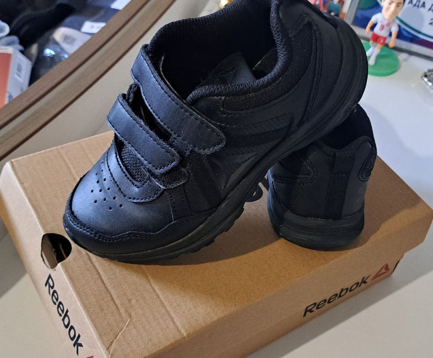 Маратонки reebok 30 номер