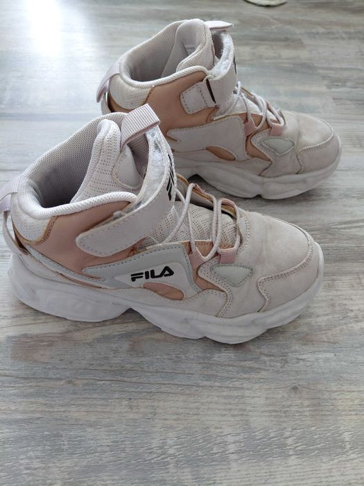 Маратонки Fila и Champion