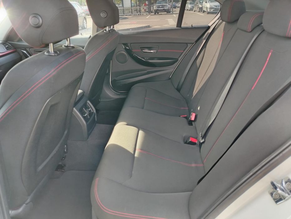 BMW 320D 184cp, Euro 5, Pachet sport  Limuzina