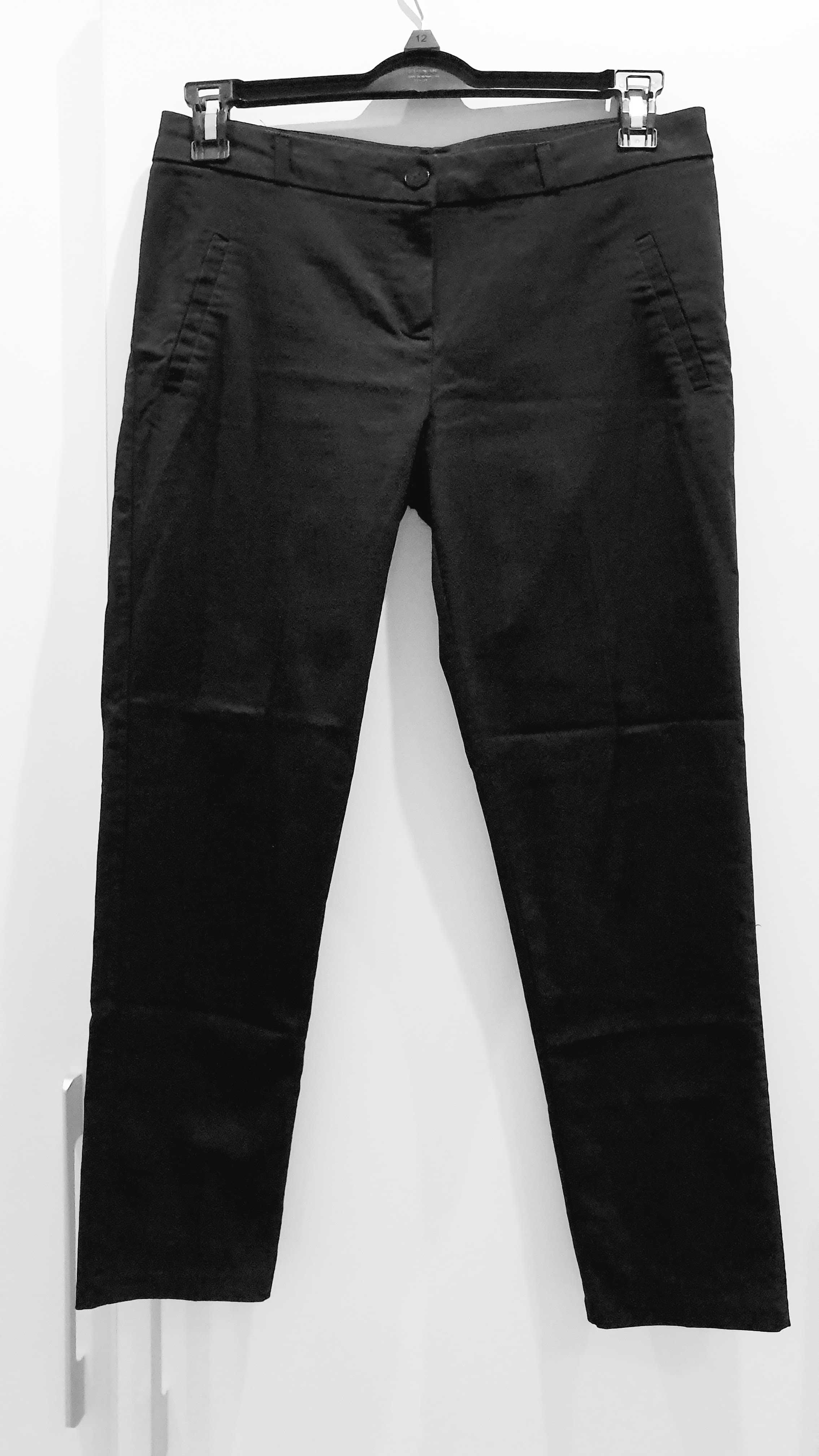 Классические брюки размера M-L производства Турции
