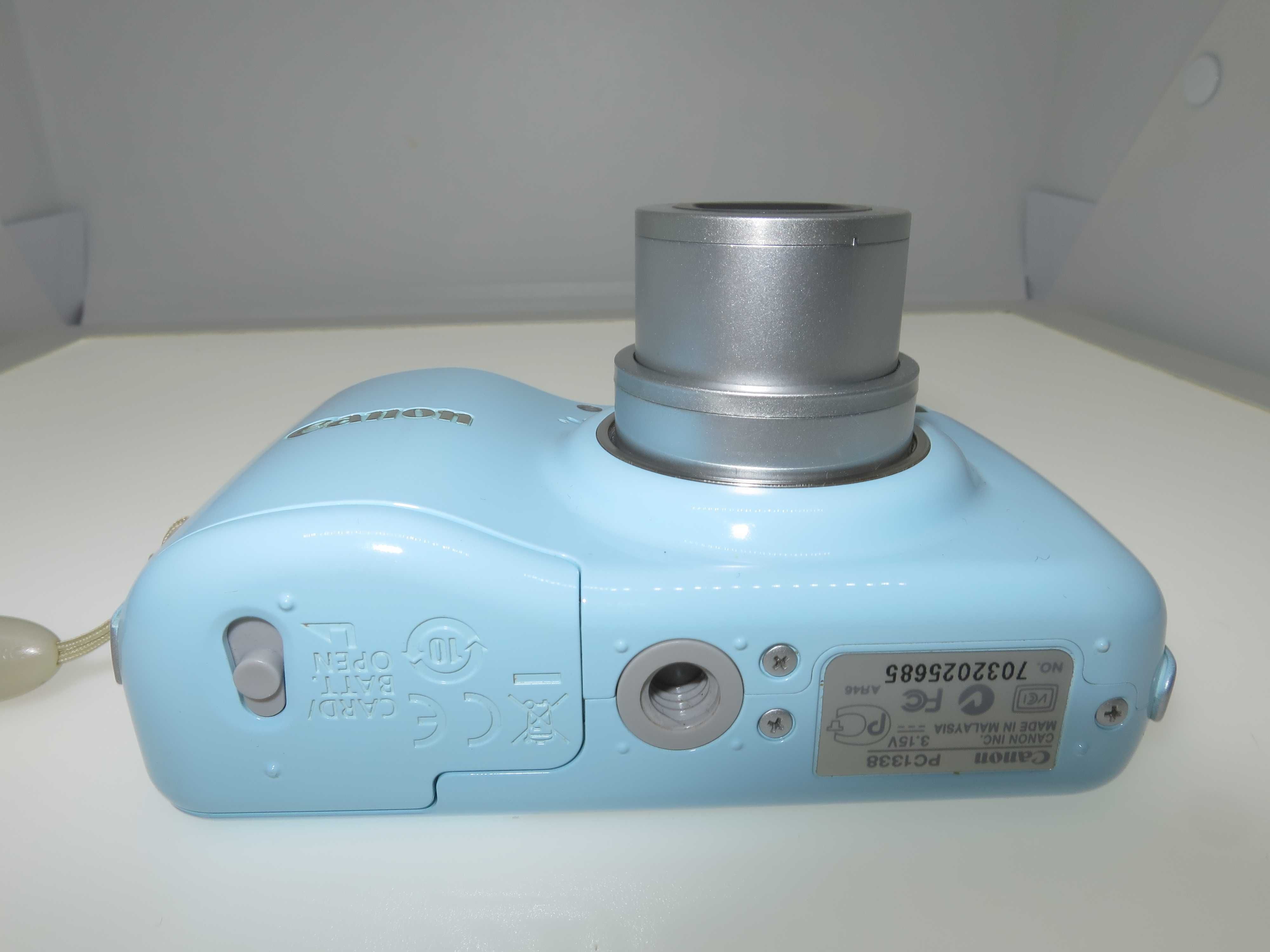 Canon PowerShot E1 уникална заоблена камера дигитален фотоапарат НОВ