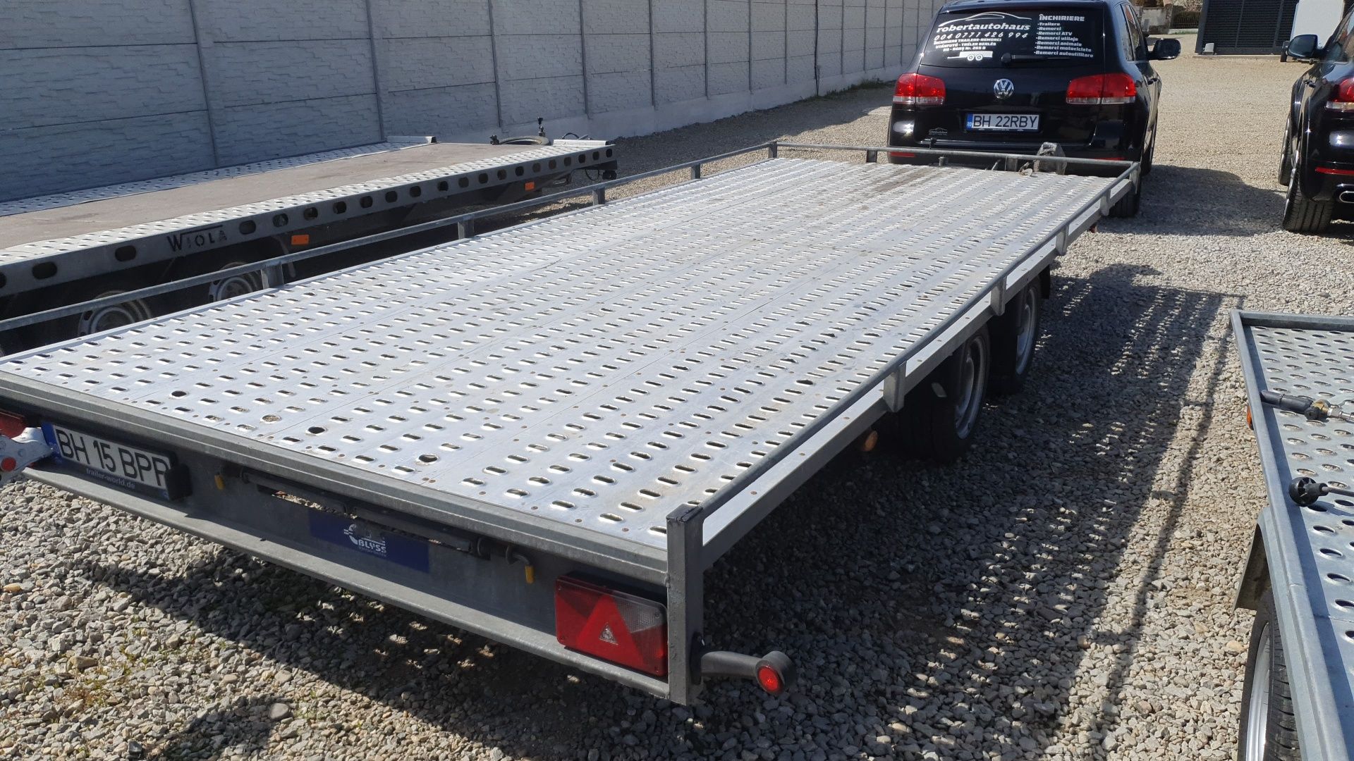 Inchiriez trailer de 6 metri -3500 kg pe 3 axe,de 8,5metri pe 3 axe