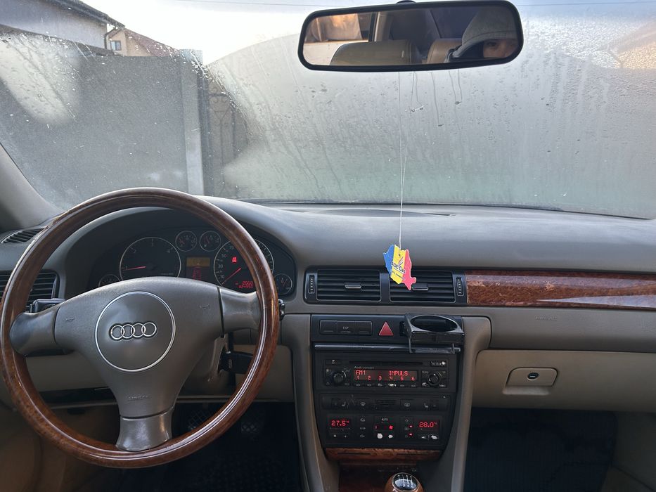 De vanzare Audi A6 2.5 V6 TDI