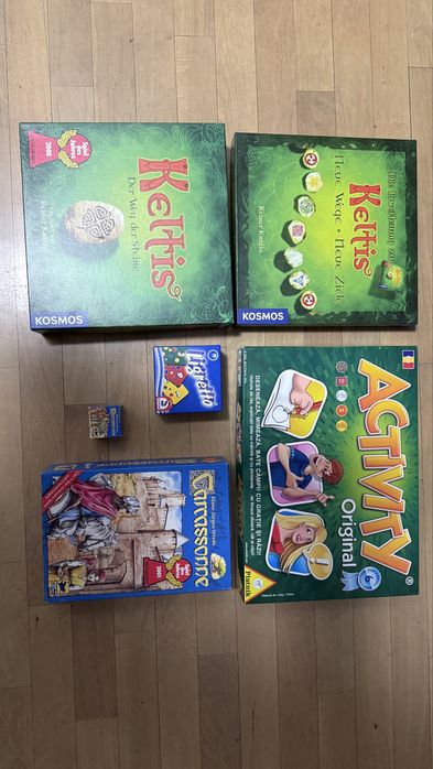 Boardgames (Activity, Carcassonne, Keltis, Ligretto)