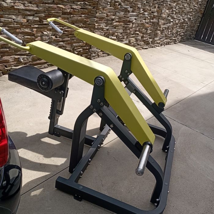 Професионална машина за гърди и трицепс