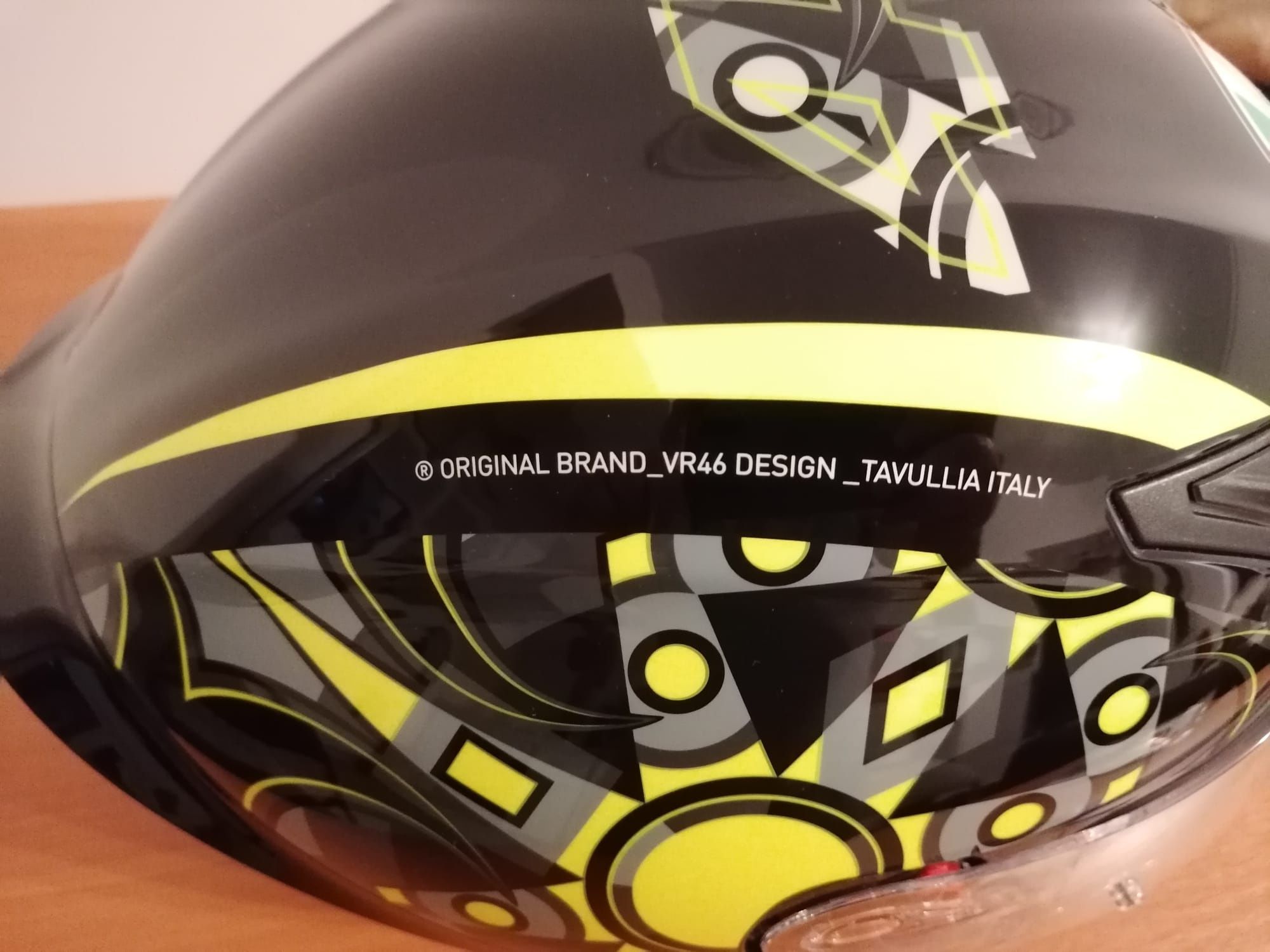 Vand Casca AGV  VR46