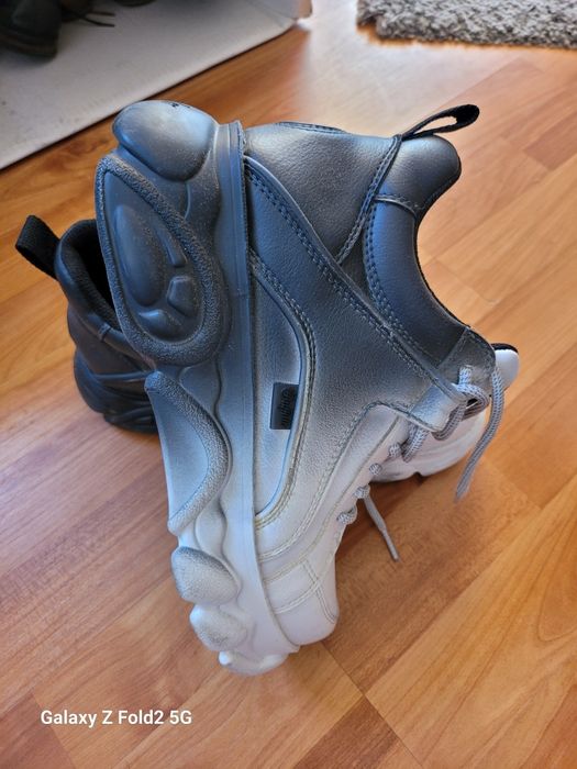 Buffallo Black & White Sneakers