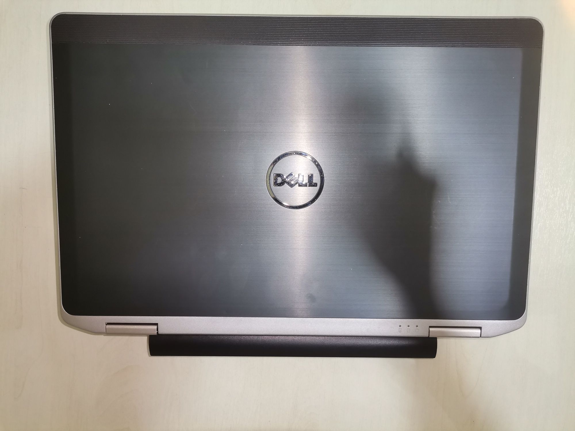 Noutbuk Dell Latitude E6330