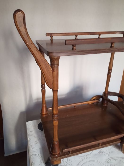 продам барный столик бу