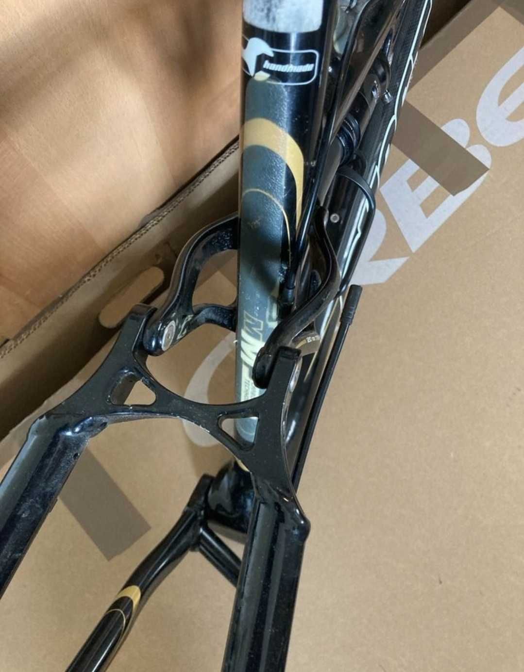 Карбонова рамка cross country Ghost AMR 26" М размер 120мм ход шок Fox